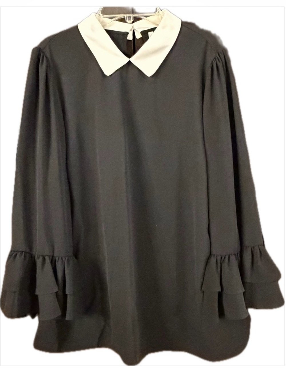 Elle Black Ruffle Sleeve Blouse Sz M